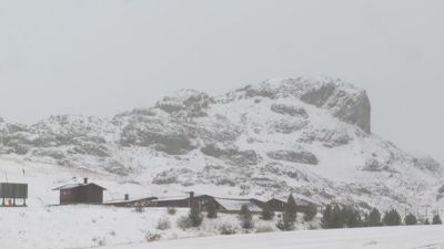 Ha nevado en todo el Pirineo entre cinco y diez centímetros. / Aragón TV