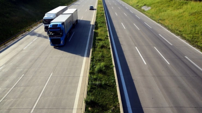 Camiones en una carretera. / Europa Press.