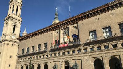 Fachada del Ayuntamiento de Zaragoza.