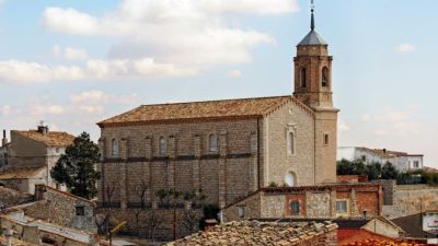 Iglesia de Nuestra Señora de la Asunción, en La Puebla de Albortón. / Turismo de Aragón.