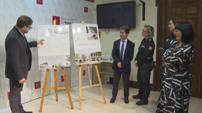 Presentación de las obras del nuevo centro conjunto de bomberos y Policía Local de Huesca.