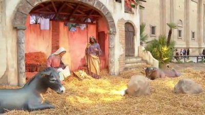 El Belén de Judea instalado en la plaza del Pilar.