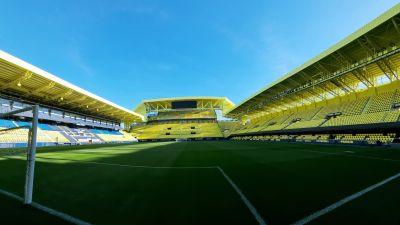 El Real Zaragoza busca los tres puntos en el estadio de La Cerámica.