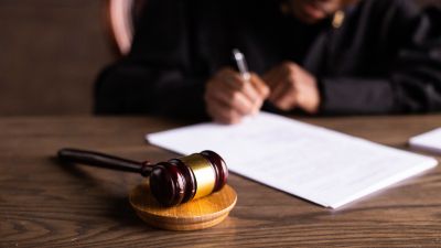 El certificado lo expide el Ministerio de Justicia.