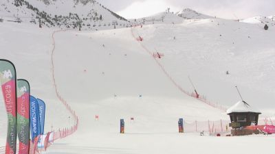 Campeonato infantil de esquí alpino