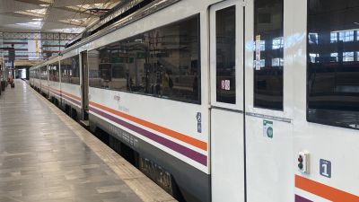 Renfe transportó a más de 2,2 millones de viajeros en sus servicios de Media Distancia en Aragón en 2022./ Renfe.
