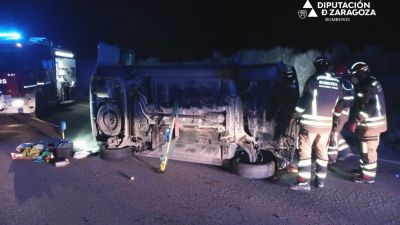 Imagen del accidente ocurrido este sábado en la A-223. | Diputación de Zaragoza