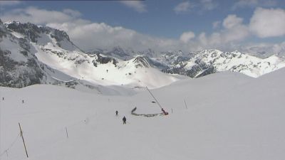 La Diputación de Huesca lidera un frente común en la defensa de la unión de estaciones de esquí.