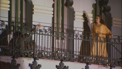 Diego de Marcilla cae con el alma rota tras negarle el beso Isabel de Segura.