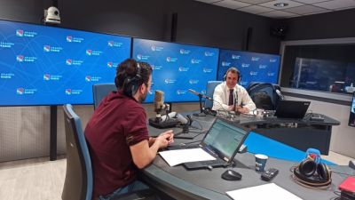 Benito Tessier, presidente de la Federación de Empresarios del Metal y Clúster Automoción Aragón, en los estudios de Aragón Radio.