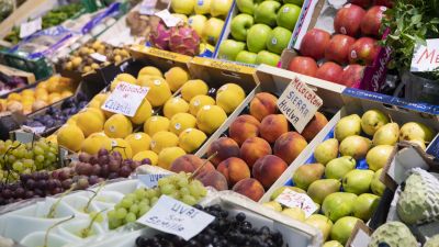 Imagen de un puesto de fruta en un mercado. / Europa Press