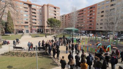 La nueva plaza Reina Sofia tras la reforma llevada a cabo por el Ayuntamiento