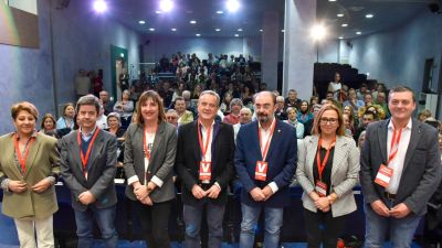 Foto de familia en el Comité Regional del PSOE Aragón, este sábado. / PSOE Aragón