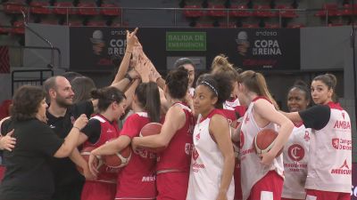 Las jugadoras de Casademont Zaragoza tras un entrenamiento.