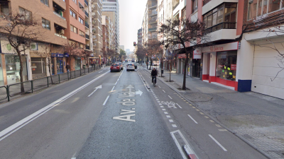 El suceso ocurrió en el número 25 de la avenida de Valencia, en Zaragoza. / Google Maps