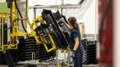 La fábrica de Stellantis, en Figueruelas (Zaragoza). / Europa Press