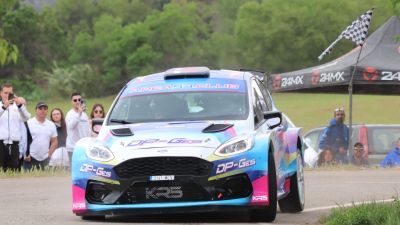 Toni Ariete y Lorena Romero, en el VI Rally de Barbastro en su Ford Fiesta R5. Foto: FADA