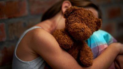 Zaragoza acoge la celebración de las I Jornadas sobre el Trauma Infantil. / Canva