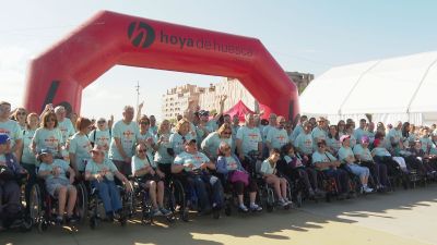 Más de 9.000 personas participan en la marcha de Aspace en Huesca.
