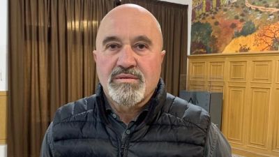 Antonio Betrán se mantiene al frente de la presidencia del CH Jaca.