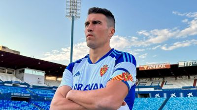 Alberto Zapater en La Romareda. Foto: Real Zaragoza.
