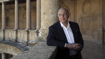 Nuccio Ordine en 2022, en el palacio de Carlos V de Granada. / Pepe Torres (EFE)