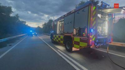 Bomberos de la Comunidad de Madrid en el lugar del siniestro. / EFE Comunidad Madrid
