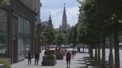 La capital rusa respira una tensa normalidad.