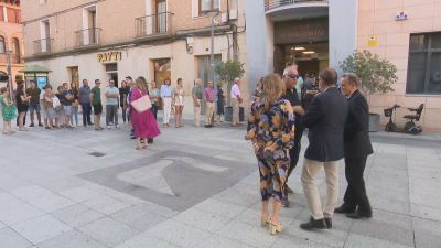 Imagen de los asistentes al velatorio celebrado este sábado en Zuera por el fallecimiento de su alcalde.