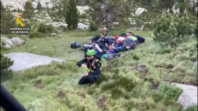 Tres menores han tenido que ser evacuados hasta la helisuperficie de Benasque. / Guardia Civil de Huesca