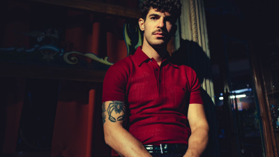 Tomi Lago, cantante de tango y productor musical argentino.