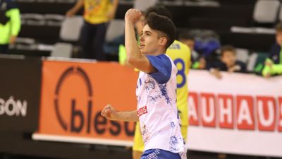 Óscar Andreu será miembro del primer equipo la próxima campaña.