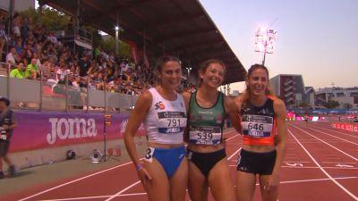 Elena Daniel, a la derecha de la imagen, junto a las dos primeras
