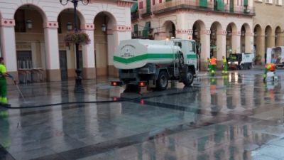 Foto de archivo de los servicios de limpieza viaria de Huesca. | Ayuntamiento de Huesca