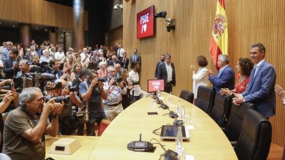 Pedro Sánchez se reune con los diputados socialistas electos