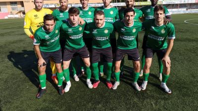 Formación del equipo verderol. Foto: Twitter CD Cuarte