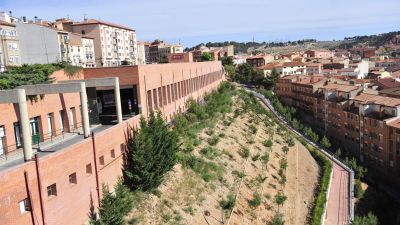 Las temperaturas máximas este lunes rozarán los 30 grados en Teruel y Zaragoza. / Europa Press