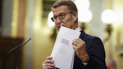 El líder del PP y candidato a la presidencia del Gobierno, Alberto Núñez Feijóo, durante su discurso de investidura. / EFE