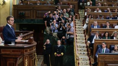 El presidente del PP y candidato a la presidencia del Gobierno, Alberto Núñez Feijóo, durante su intervención en la primera sesión del debate de su investidura este martes en el Congreso. / EFE.