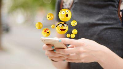 El uso de los emoticonos separa a los adolescentes de los adultos en las redes sociales. / Canva
