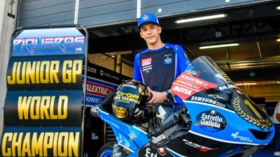 Ángel Piqueras es el nuevo campeón del Mundo de JuniorGP 2023.