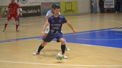 Primera mitad del partido. Imagen: Twitter O Parrulo Ferrol.