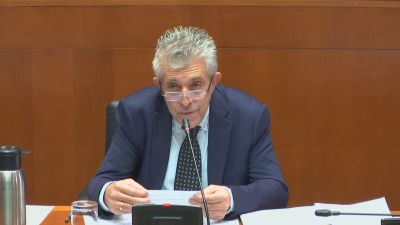 Samper defiende los 22 millones de incremento de fondo propio.