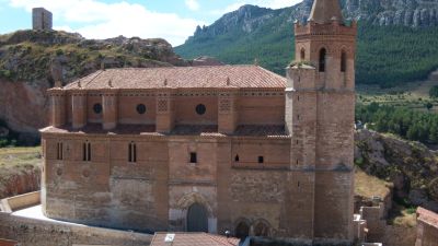 Iglesia de Santiago Mayor de Montalbán. / Turismo de Aragón