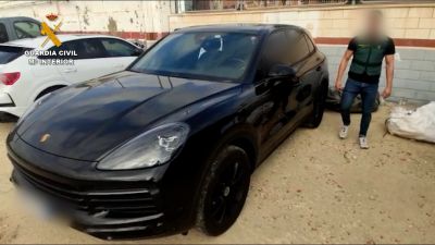 Imagen de archivo de un coche de alta gama. / Guardia Civil
