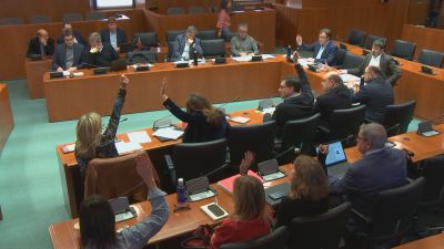 La comisión de Hacienda y Presupuestos celebrada este miércoles en las Cortes de Aragón.
