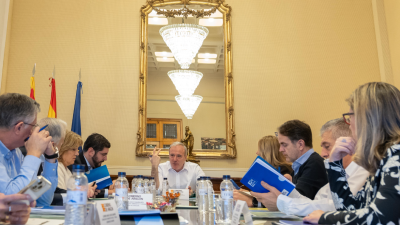El presidente de Aragón, Jorge Azcón,durante la reunión este jueves con todo el Ejecutivo. / Gobierno de Aragón