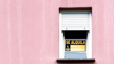 Imagen de archivo de un cartel de alquiler.