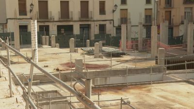 Viviendas en construcción antigua Merced de Huesca.