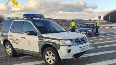 Control de tráfico de la Guardia Civil.